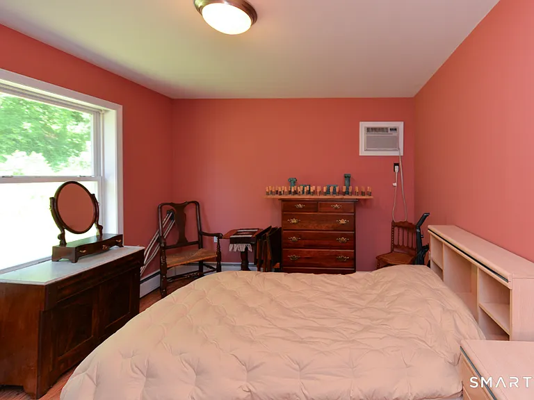 122 Purchase Brook Rd — Photo 8