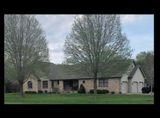 13 Windy Hill Rd, Cantrall, IL 62625