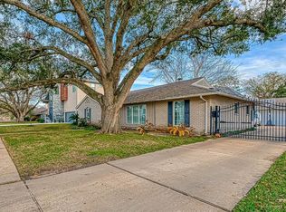 5027 Yarwell Dr, Houston, TX 77096
