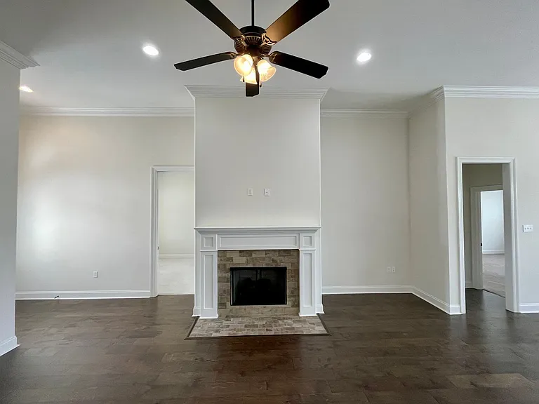 17229 Ledgestone Dr — Photo 3