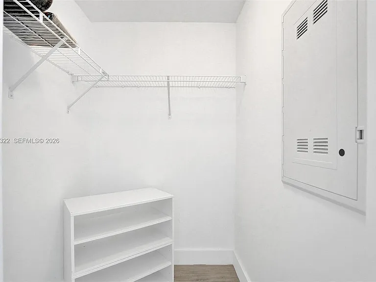 121 NE 34th St #2305 — Photo 37