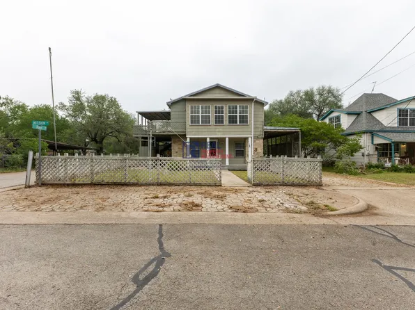 308 Mission St, Glen Rose, TX 76043