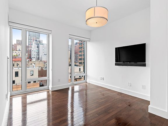 2nd image of 303 E 77th St APT 8A