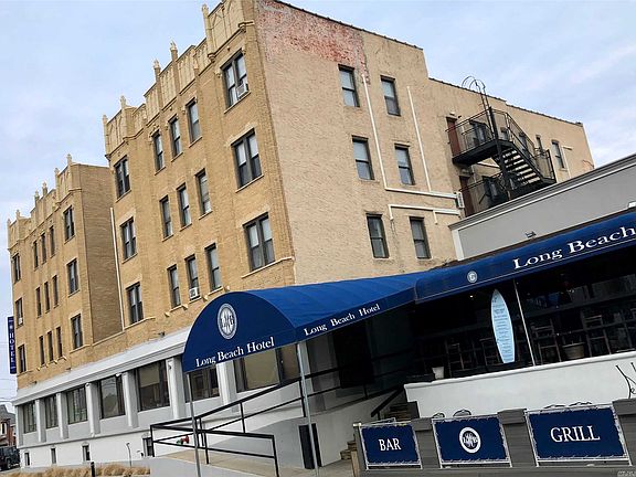2nd image of 405 E Broadway #106