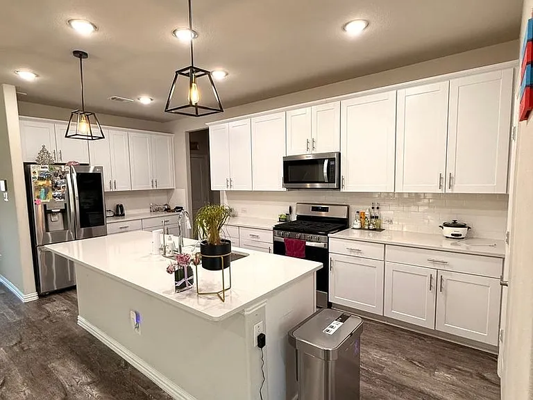 1705 Berry Ridge Trl — Photo 8