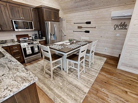 4th image of 40 County Road 2038