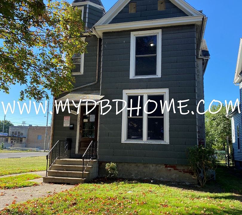 1st image of 1201 Huestis Ave #1203