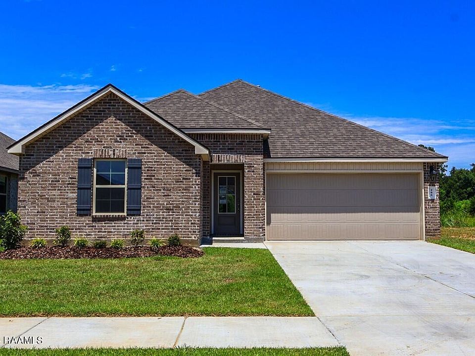 1st image of 266 Crowne Parc Dr