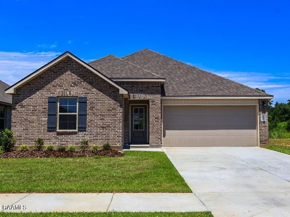 266 Crowne Parc Dr, Opelousas, LA 70570