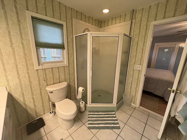 1213 Bayside Cir W — Photo 12