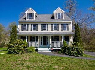 14 Amidon Ave, Amesbury, MA 01913