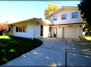 1382 Iva St, Burton, MI 48509
