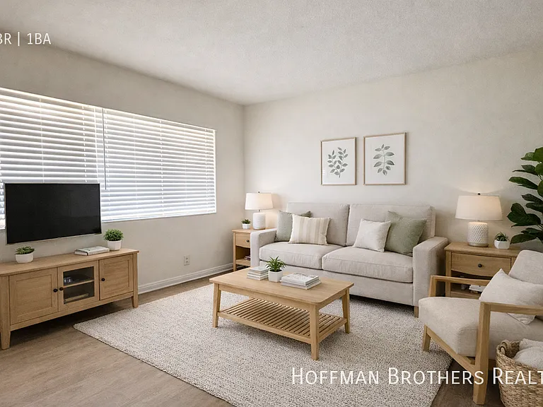 845 Victor Ave #5 — Photo 2