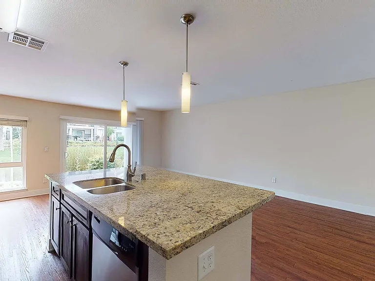27 Seventy Five Mesa Verde — Photo 121