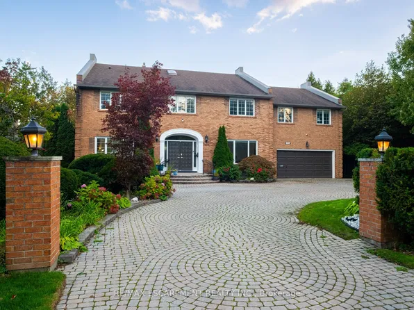 2026 Mississauga Rd, Mississauga, ON L5H 2K6