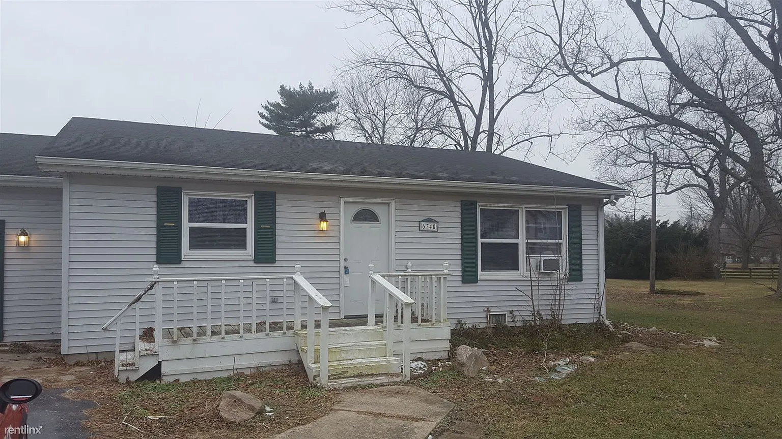 6740 Morgan Ave photo 1
