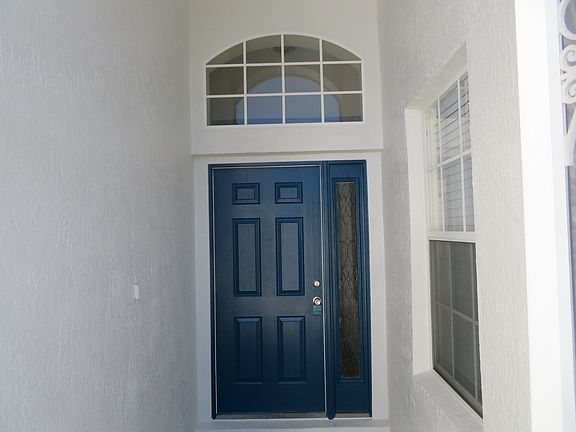 3rd image of 927 Alsace Dr