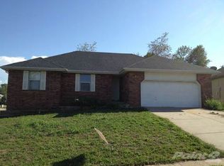 3936 W Wayland St, Springfield, MO 65807