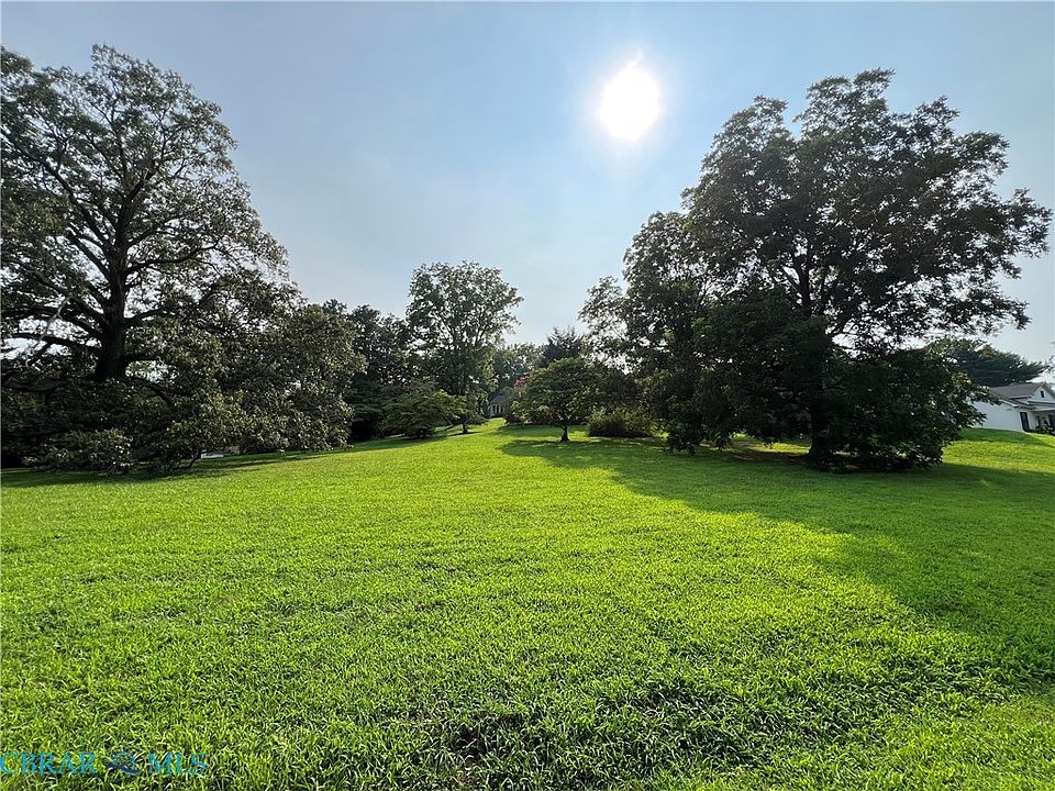 1st image of Meadow Ln Lot 8