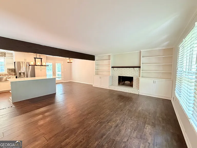 295 Redwood Dr SW — Photo 6