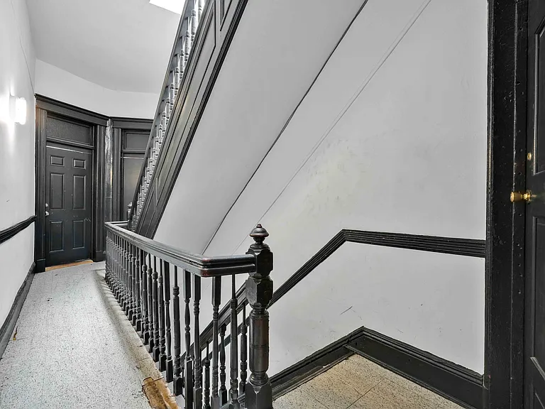 84 Saratoga Ave #3R — Photo 9