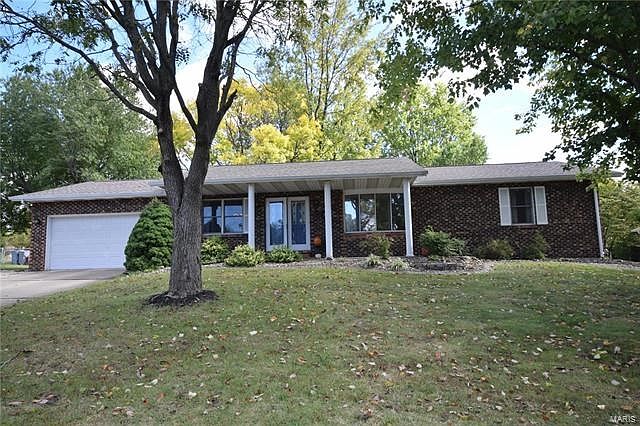 1st image of 73 Crestview Dr