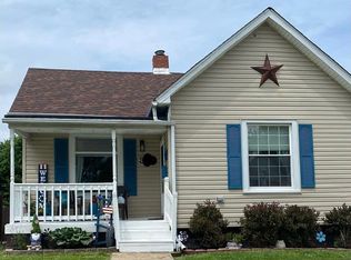 320 S Avenue A, Canton, IL 61520