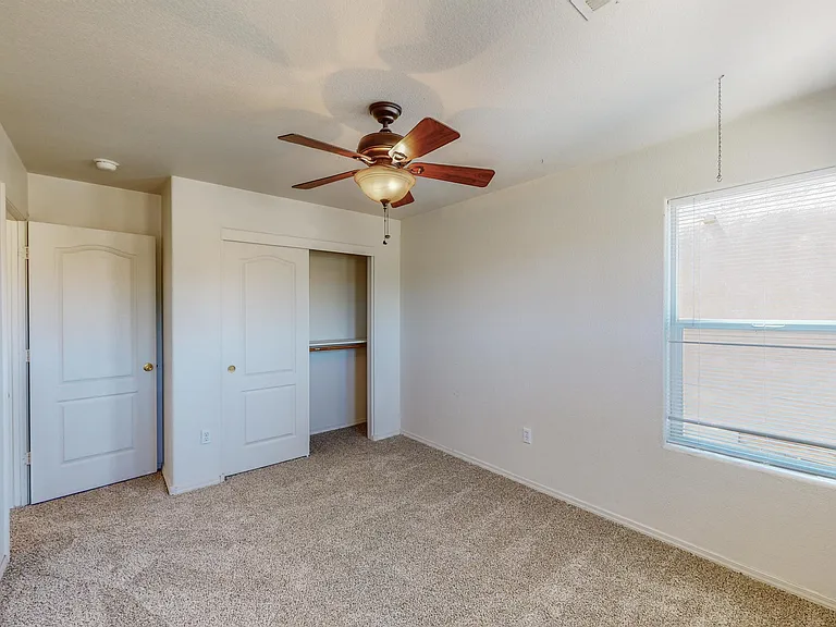 6512 Los Pueblos Pl NW — Photo 25