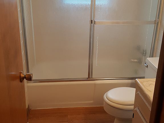 5th image of 407 Noel Ct
