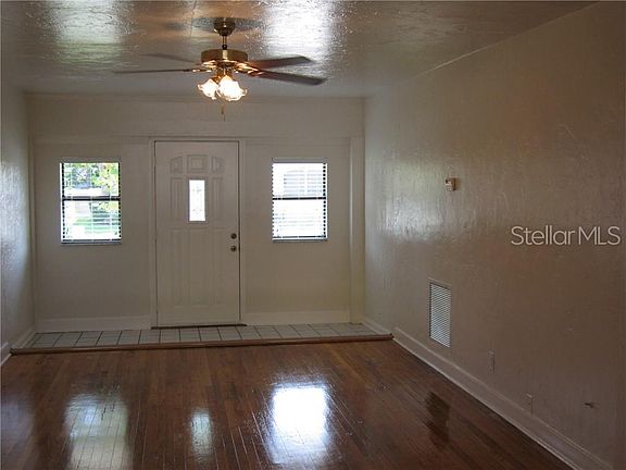 5th image of 205 S Audubon Ave