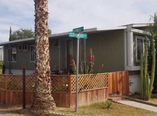 43 Cedarwood Ln, Bakersfield, CA 93308