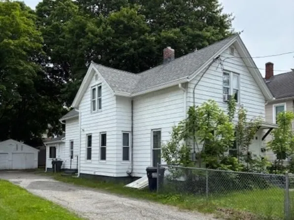 1098 Pleasant St, Palmer, MA 01069