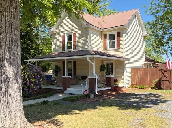 805 Watson St, Reidsville, NC 27320