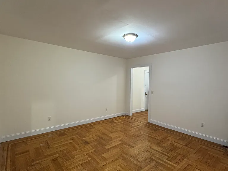 3154 Grand Concourse #2 — Photo 5