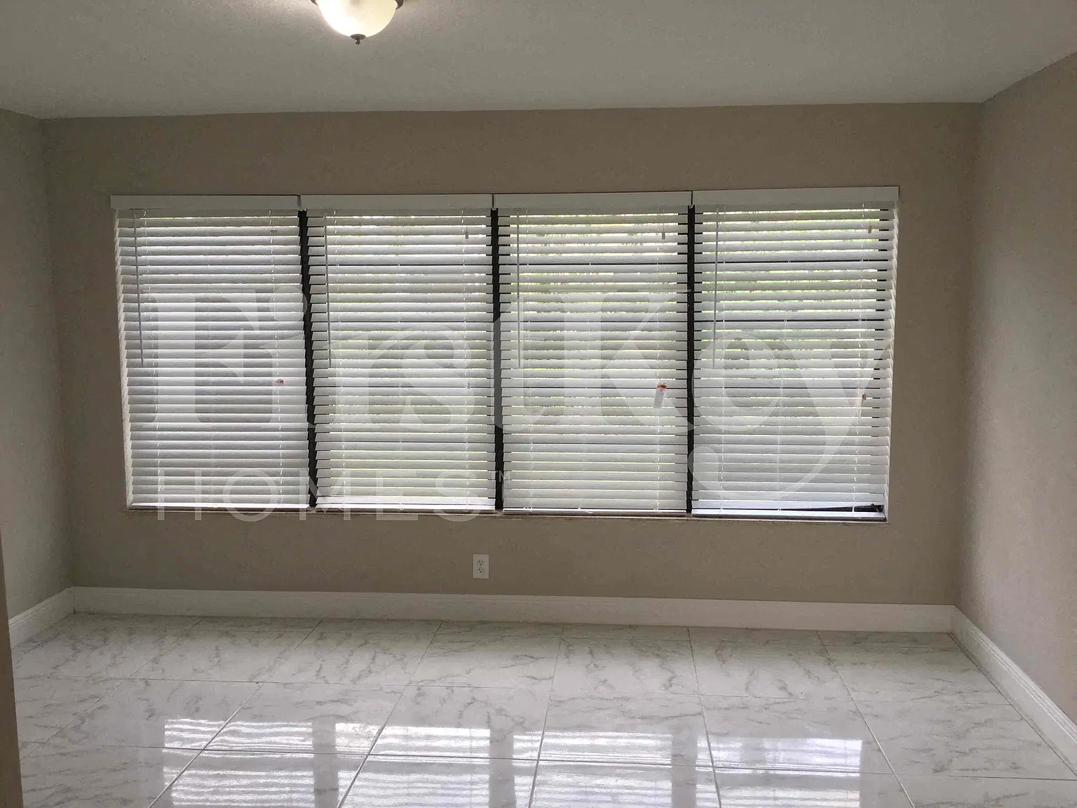 4 bed, 2.0 bath, 1583 sqft, $3,965 — Photo 4