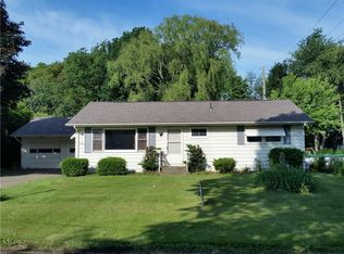 1502 Asbury Rd, Erie, PA 16505