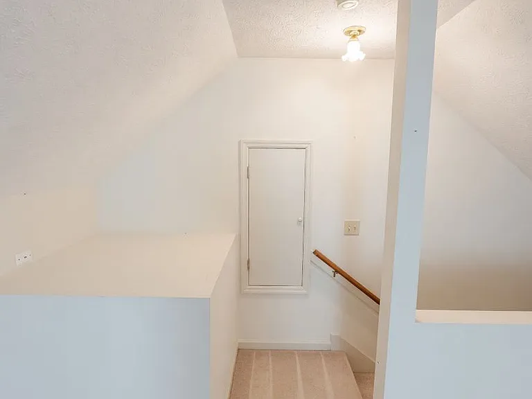 116 Edgeview Dr — Photo 19