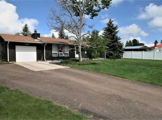 1812 S 2nd Ave, Cheyenne, WY 82007