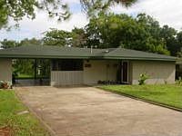 1st image of 1913 Wayside Dr