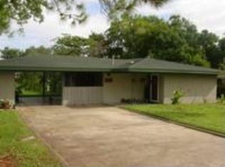 1913 Wayside Dr, Bryan, TX 77802