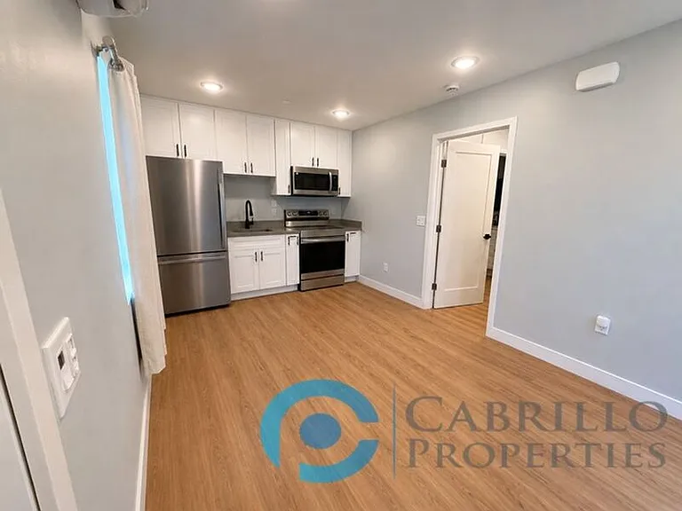 3079 Martin Ave #F — Photo 5