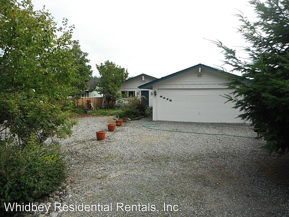 3rd image of 2172 Cove Dr