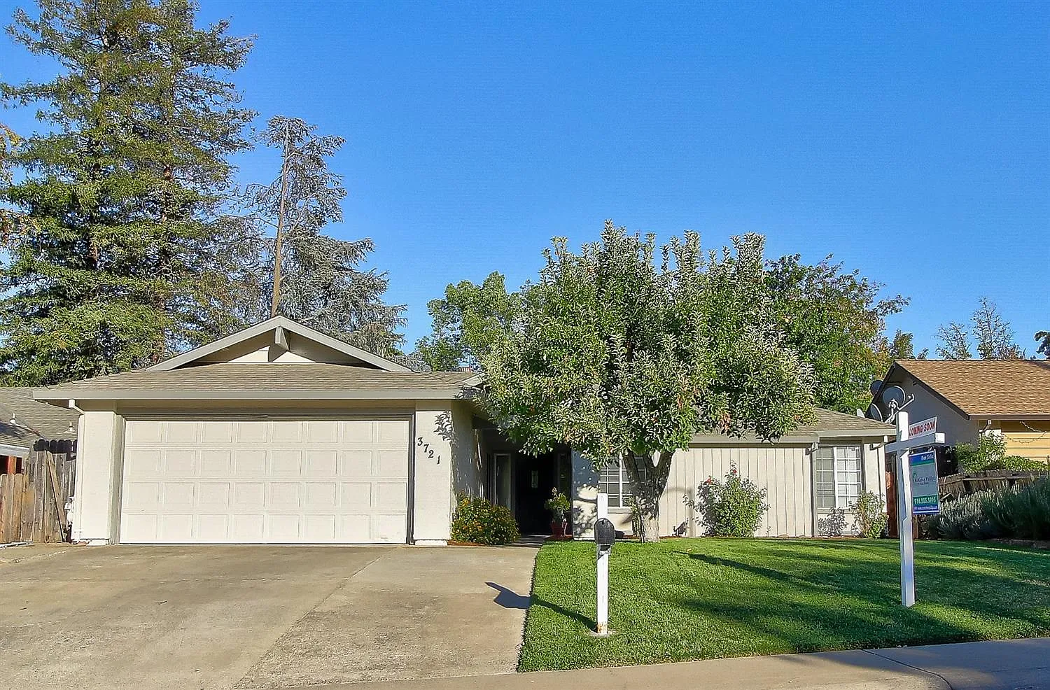 3721 Pullman Dr photo 1