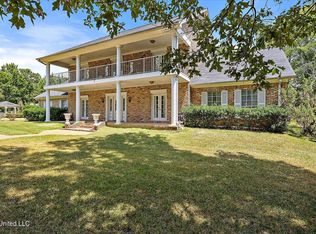 400 Richland Cir, Richland, MS 39218