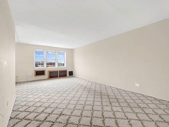 4th image of 87-10 149th Ave #3-L