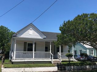 9309 Mason Creek Rd, Norfolk, VA 23503