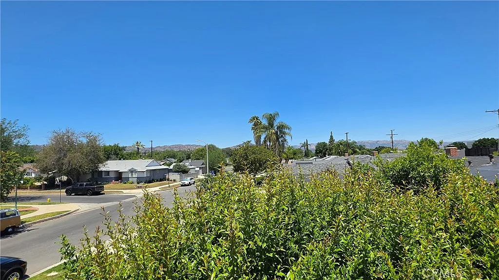 1 bed, 550 sqft, $1,900 — Photo 4