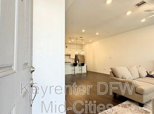 9927 Tolbert St, Irving, TX 75063
