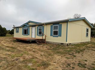 87474 Oberman Ln, Bandon, OR 97411