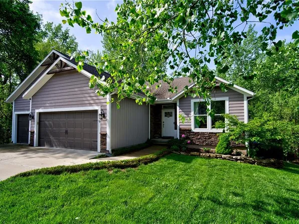 419 E 166th Ct, Belton, MO 64012